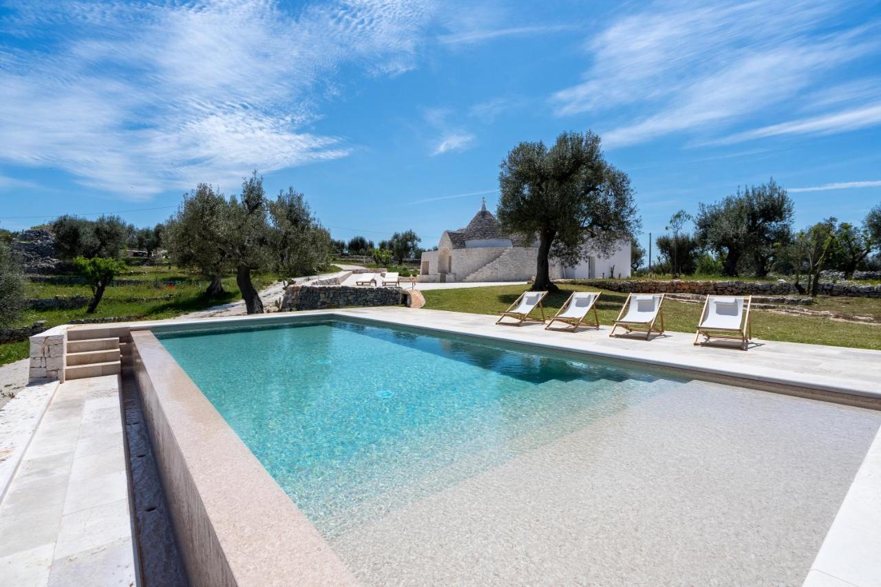 Willa Trulli Cicerali , Trulli Design Con Piscina Panoramica Ostuni Zewnętrze zdjęcie